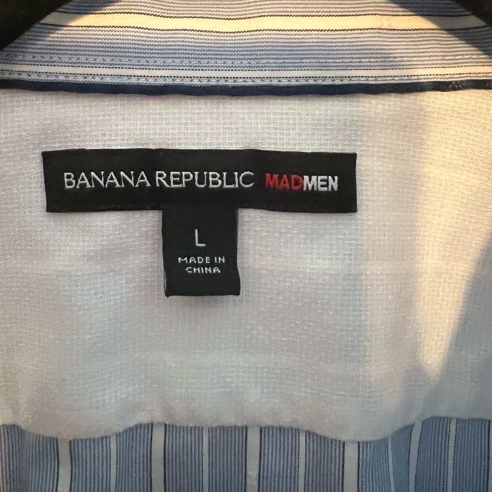 Banana republic, blue striped button down shirt - Picture 4 of 7